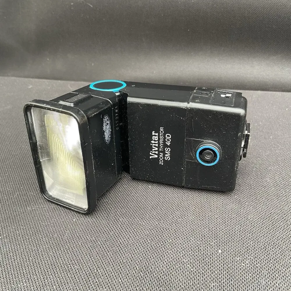 Vivitar Zoom Thyristor SMS 40D Vintage Camera Flash Unit Black
